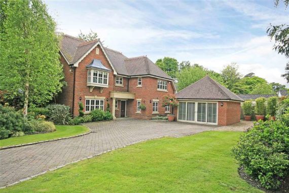 5 Bedroom Detached